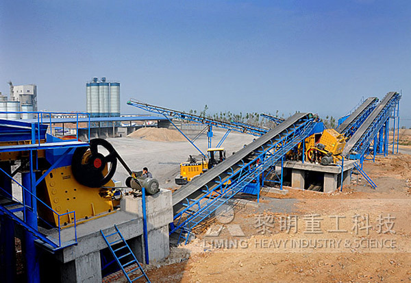 4000吨碎石机型号
